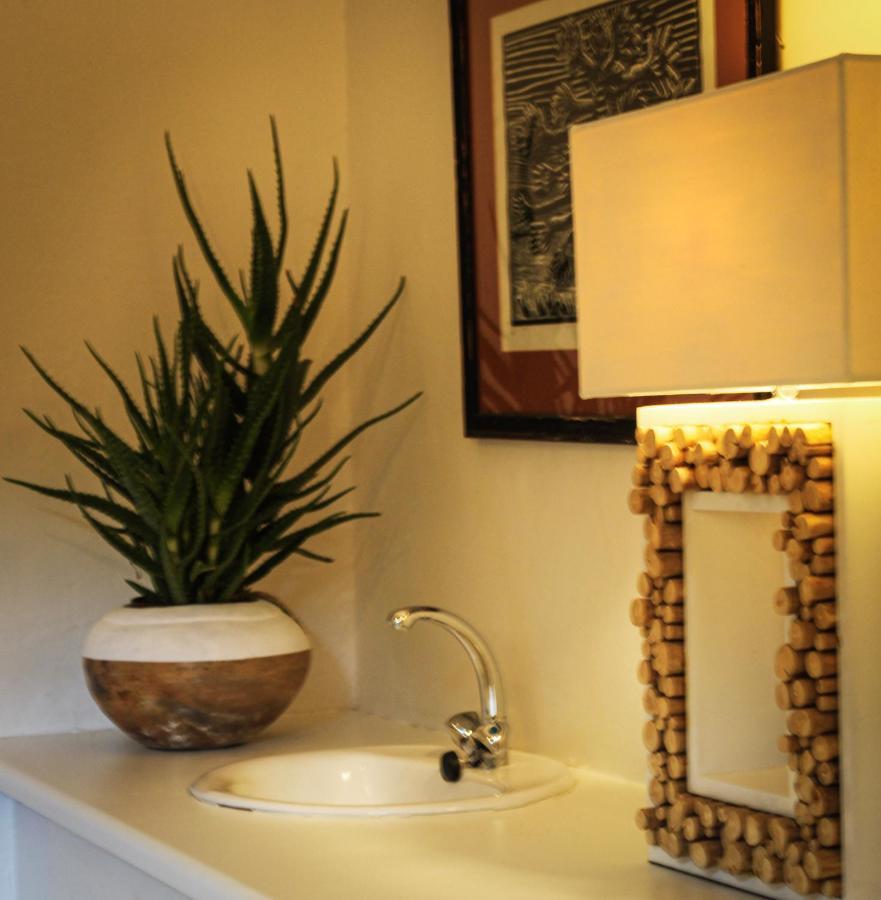 Alluring Self Catering 2 Bedroom Villa At Bokmakierie Villas Windhoek Exterior photo